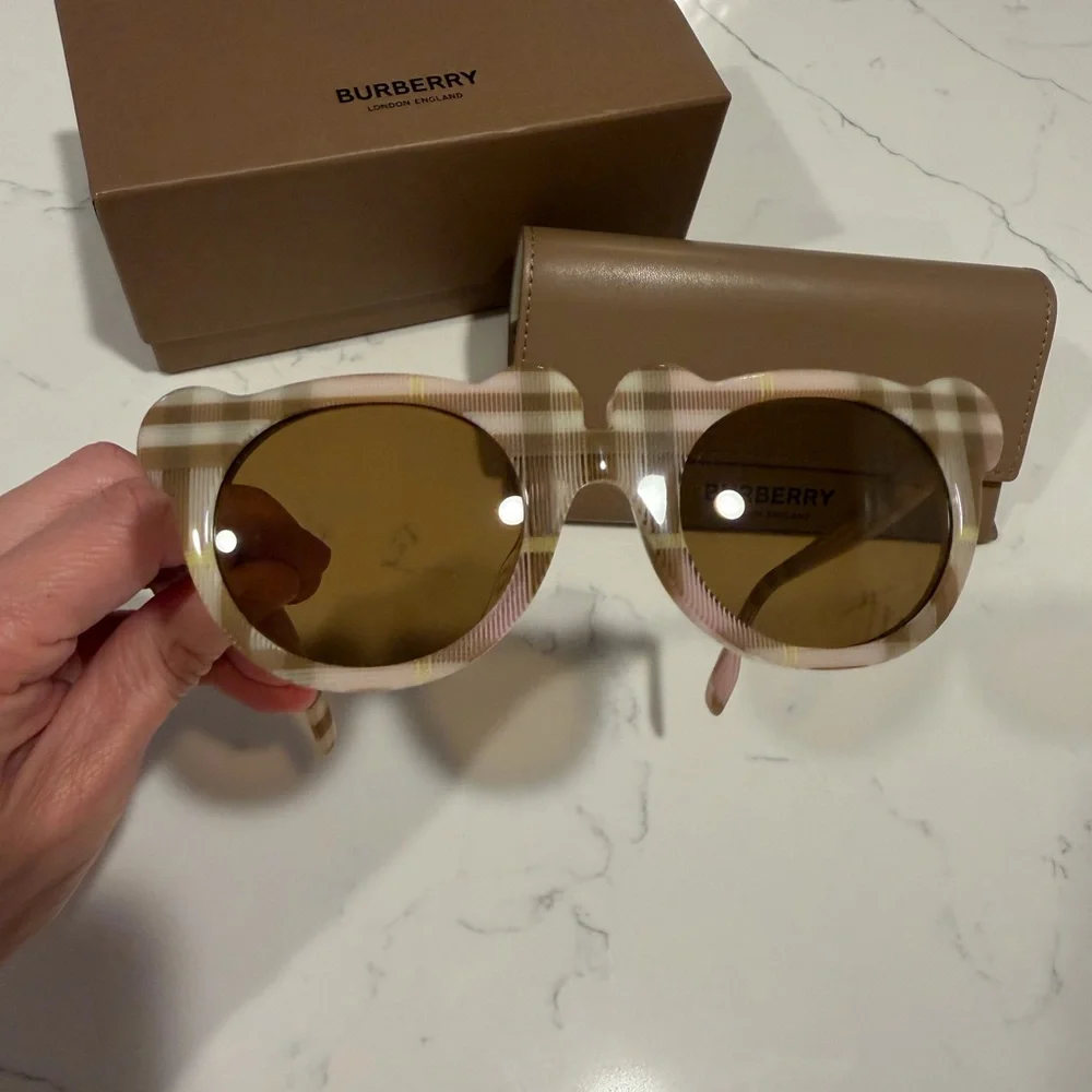 Burberry Kids JB4355F Check Pink Sunglasses with Case